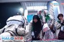 Jemaah haji yang tergabung dalam Kloter 1 Lombok Timur sujud syukur setibanya di BIZAM pada Selasa, (2/6/2026). (Foto: Istimewa).