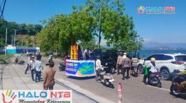 Potret suasana aksi unjuk rasa damai yang digelar Aliansi Pembentukan Provinsi Pulau Sumbawa (PPS) di area Pelabuhan Poto Tano, Sumbawa Barat, Selasa (2/6/2026). (Foto: Istimewa).