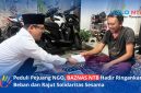 Ketua BAZNAS NTB Dr. Lalu Muhamad Iqbal Murad, M.A. (kiri) saat menyerahkan bantuan sosial kemanusiaan kepada tokoh pejuang NGO, Yusril (kanan) yang sedang sakit, sebagai bentuk nyata kepedulian dan perajut solidaritas antar-sesama.(Foto: Istimewa)