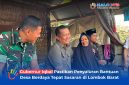 Gubernur NTB, Lalu Muhammad Iqbal, tampak berbincang hangat dengan warga Desa Mekarsari penerima bantuan bedah rumah dan modal usaha.(Foto: Diskominfotik NTB)