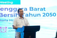 Gubernur NTB Lalu Muhammad Iqbal memberikan sambutan sekaligus menegaskan komitmen Pemerintah Provinsi NTB dalam mempercepat transisi energi menuju target Emisi Nol Bersih (Net Zero Emission) tahun 2050 atau lebih cepat. (Dok. PLN)