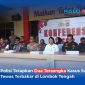 Suasana konferensi pers Polda NTB dan Polres Lombok Tengah dalam menetapkan pimpinan Ponpes berinisial AMR serta seorang santri berinisial MR sebagai tersangka dalam kasus kebakaran yang menewaskan seorang santri yang di gelar di Mapolres Loteng, Kamis (9/7).