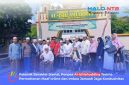 Foto bersama pimpinan pondok, para tuan guru, masyayikh, dan perwakilan alumni Ponpes Al-Ishlahuddiny bersama tim tvOne, IJTI NTB, dan Kemenag NTB di Ponpes Al-Ishlahuddiny, Kediri, Lombok Barat, Minggu (19/7/2026).(Foto: Istimewa)