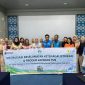 Foto bersama usai kegiatan Sosialisasi Keselamatan Ketenagalistrikan dan Produk Layanan PLN yang diselenggarakan PLN ULP Gerung di Kantor Bupati Lombok Barat. Kegiatan ini bertujuan meningkatkan kesadaran masyarakat, khususnya ibu-ibu Persatuan Istri Pegawai Pemerintah Kabupaten Lombok Barat, terhadap pentingnya penggunaan listrik yang aman serta pemanfaatan layanan digital PLN Mobile. (Dok. PLN)