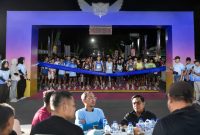 Suasana start Bank NTB Syariah Lombok Timur Be-Rari Half Marathon 2026 dipenuhi antusiasme ratusan pelari dari berbagai daerah. Lebih dari sekadar lomba, ajang ini menjadi momentum memperkuat promosi Lombok Timur sekaligus mendorong pertumbuhan ekonomi lokal. (Dok. Bank NTB Syariah)