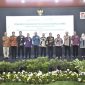 Setelah sekitar delapan tahun, Bank NTB Syariah kembali dipercaya pemerintah sebagai penyalur KUR nasional dengan plafon pembiayaan Rp40 miliar. Kepercayaan ini menjadi bukti komitmen Bank NTB Syariah dalam mendukung pelaku usaha produktif dan mendorong pertumbuhan ekonomi daerah secara berkelanjutan. (Dok. Bank NTB Syariah)