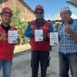 Petugas PLN UP3 Bima memberikan sosialisasi kepada masyarakat mengenai pentingnya menjaga keselamatan di sekitar jaringan listrik sebagai upaya mendukung pasokan listrik yang andal dan aman. (Dok. PLN)