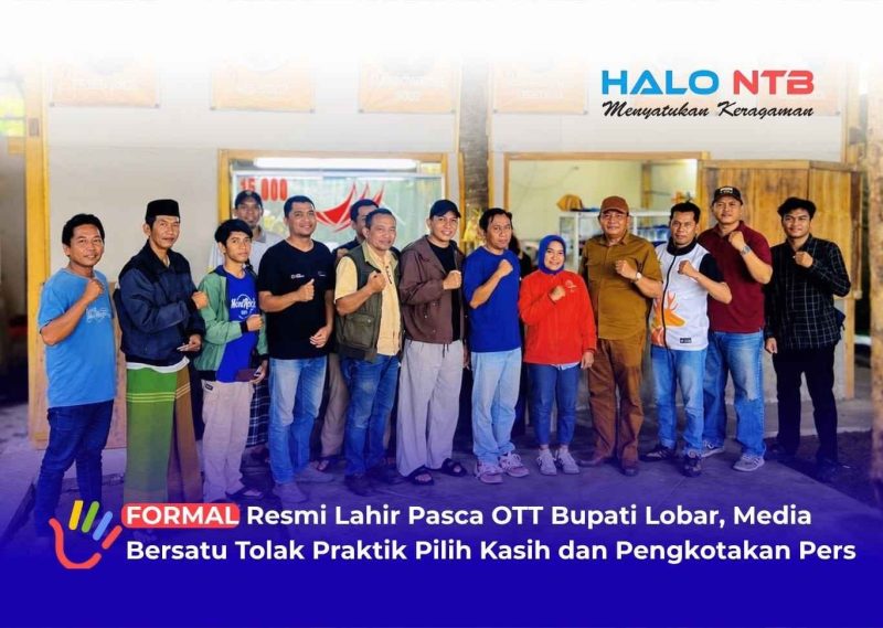 Foto bersama sejumlah wartawan dan pemilik media di Lombok Barat usai musyawarah pembentukan Forum Media Lombok Barat (FORMAL) yang berlangsung di Kedai Ranger.(Foto: Istimewa)