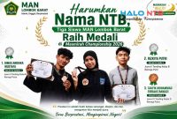 Tiga siswa MAN Lombok Barat, Dimas Andhika Mustafa, Rizkiya Putri, dan Taufik Muhammad Firdaus Bawazir, menunjukkan medali dan sertifikat penghargaan yang diraih dalam Kejuaraan Pencak Silat Masmirah Championship 2026 di GOR Tastura, Praya, Lombok Tengah.(Foto: Istimewa)