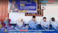 Anggota DPRD NTB H. Suharto (tengah) saat menyampaikan materi sosialisasi penting terkait bahaya pinjaman online ilegal dan judi online di Dasan Geres Tengah, Gerung (25/7/2026).(Foto: Istimewa)