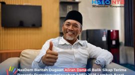 Wakil Ketua DPRD Lombok Barat Fraksi NasDem, H. Tarmizi, saat memberi keterangan kepada sejumlah wartawan, di ruang kerjanya, Rabu (5/8/2026).