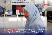 Wakil Bupati Lombok Barat, Hj. Nurul Adha, tiba di Kantor Perwakilan BPKP Provinsi NTB, Kamis (13/8/2026), untuk menjalani pemeriksaan oleh KPK terkait kasus OTT Bupati Lombok Barat non-aktif, Lalu Ahmad Zaini. (Foto: Halo NTB)