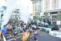 RIMO RUN 2026 meriahkan HUT ke-62 Bank NTB Syariah sekaligus memperkenalkan layanan digital Rinjani Mobile kepada masyarakat. (Dok. Bank NTB Syariah)