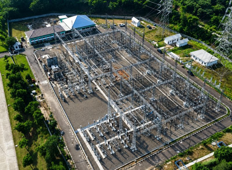 Infrastruktur kelistrikan PLN menjadi tulang punggung pasokan listrik yang andal dengan tarif tetap sepanjang Triwulan III 2026. (Dok. PLN)