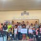 3. Foto bersama usai penyaluran bantuan pendidikan YBM PLN kepada puluhan anak yatim dan dhuafa, memperkuat semangat berbagi dan mendukung generasi penerus bangsa. (Dok. PLN)