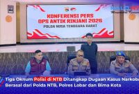 Jajaran Polda NTB menggelar konferensi pers terkait hasil Operasi Antik Rinjani 2026 di Mapolda NTB, Selasa (11/8/2026), yang mengungkap 129 kasus narkotika sekaligus penangkapan tiga oknum anggota Polri.(Foto: Istimewa)