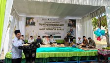 Kepala MAN Lombok Barat H. Kemas Burhan saat menyampaikan sambutan dalam peringatan Maulid Nabi Muhammad SAW dan tasyakkuran milad MAN Lombok Barat di lingkungan madrasah, Senin (24/8/2026).(Foto: Istimewa)