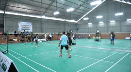 Sejumlah pertandingan RIMO Badminton Cup 2026 berlangsung meriah, mempertemukan peserta dari berbagai perguruan tinggi di NTB.