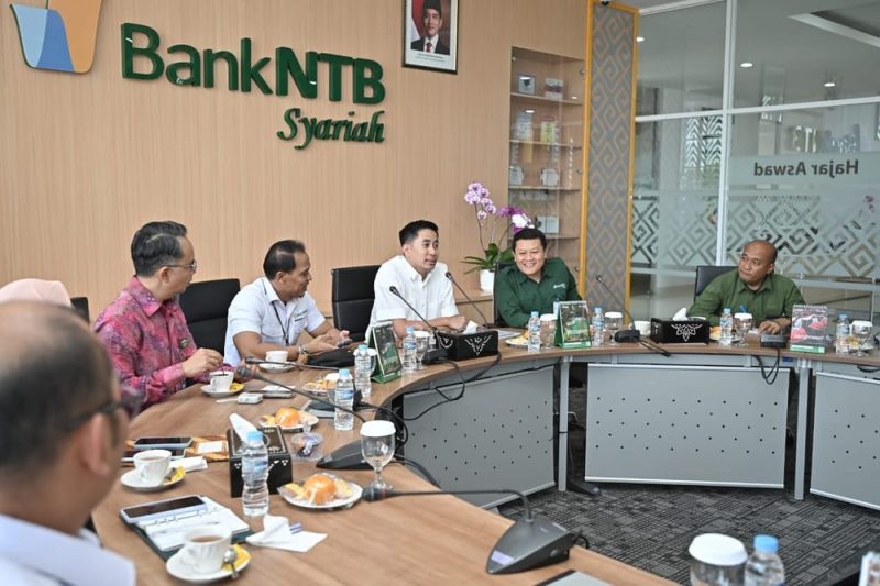 Direktur Pembiayaan Bank NTB Syariah, Agus Suhendro, bersama jajaran mengikuti koordinasi strategis guna memperluas akses pembiayaan perumahan dan mendukung program tiga juta rumah.