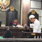 Terdakwa Bara Primario saat mengikuti sidang pembacaan dakwaan kasus pembunuhan ibu kandungnya di Pengadilan Negeri Mataram, NTB, Rabu (3/6/2026).