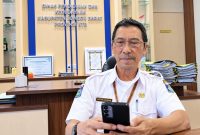 Kepala Dinas Pendidikan dan Kebudayaan Kabupaten Lombok Barat, Lalu Najamuddin.(Foto: HaloNTB/ Taufik).