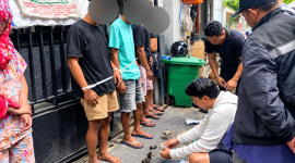 Sejumlah orang diamankan petugas dalam pengungkapan jaringan narkoba yang dilakukan Ditresnarkoba Polda NTB di wilayah Karang Bagu, Kota Mataram. (Dok. Humas Polda NTB)