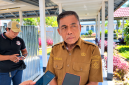 Sekretaris DPRD (Sekwan) Lombok Barat, Syahrudin, saat memberikan keterangan terkait proses PAW Ahmad Zainuri yang masih menunggu surat resmi dari PAN, Selasa (15/9/2026).
