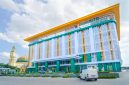 Digitalisasi & Global
Bank NTB Syariah memperkuat layanan digital dan transaksi lintas negara sebagai bagian dari roadmap menuju Bank Devisa, sejalan dengan meningkatnya konektivitas ekonomi NTB dengan pasar global.