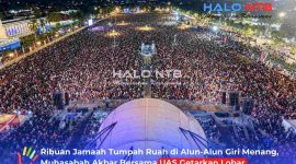 Foto udara memperlihatkan ribuan jamaah yang tumpah ruah memadati lapangan Alun-Alun Giri Menang, Lombok Barat, dalam acara Muhasabah Akbar bersama Ustadz Abdul Somad, Sabtu malam (12/9/2026).
