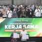 Peserta kegiatan Salam Sapa Mataram–NTB Tahun 2026 berfoto bersama dalam rangka penguatan koordinasi dengan supplier dan merchant guna mendukung kelancaran transaksi digital melalui platform SIPLah Toko Ladang