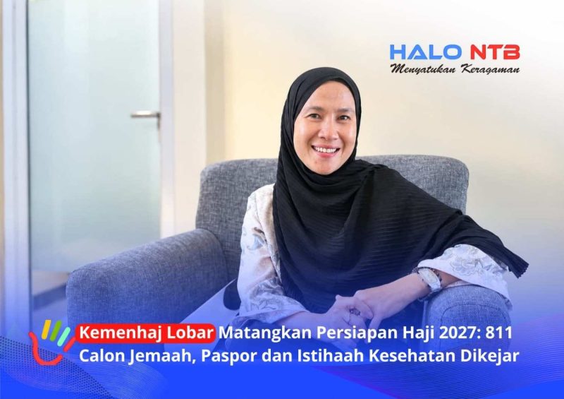 Kepala Kantor Kementerian Haji dan Umrah (Kemenhaj) Lombok Barat, H. Rina Margasari, saat ditemui di kantornya, Senin (20/10/2026).(Foto: Halo NTB)