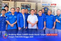 Budi Santoso (tengah) yang ditunjuk sebagai Ketua DPW PAN NTB berpose bersama pengurus DPD PAN Lombok Barat usai agenda silaturahmi dan konsolidasi di Lombok Tengah, Selasa (13/10/2026).(Foto: Halo NTB).