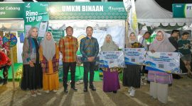 Partisipasi Bank NTB Syariah dalam BIK 2026 menjadi bagian dari sinergi bersama pemerintah daerah untuk memperkuat UMKM, memperluas inklusi keuangan, serta mendorong ekonomi masyarakat Dompu yang lebih produktif dan berkelanjutan.