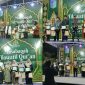 Penyerahan piala dan piagam kepada para juara MTQH ke-32 tingkat Kecamatan Gerung tahun 2026, termasuk siswa MAN Lombok Barat yang memborong sejumlah gelar juara.(Foto: Istimewa)
