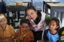 Senyum dan antusiasme siswa mewarnai kegiatan Traveling and Teaching di SDN 6 Samaguna, Lombok Utara. Melalui gerakan 1000 Guru Lombok, Srikandi PLN UP3 Selaparang turut berbagi inspirasi untuk mendorong anak-anak berani bermimpi dan meraih masa depan yang lebih baik.