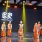 Koleksi Erina Galery bertajuk “Lombok Golden Heritage” tampil di panggung IN2MOTIONFEST x JMFW 2026 di Jakarta. Mengangkat kekayaan wastra Lombok dalam balutan modest fashion modern, koleksi ini membawa pesan tentang pelestarian budaya dan semangat kebangkitan masyarakat Desa Adat Sade.